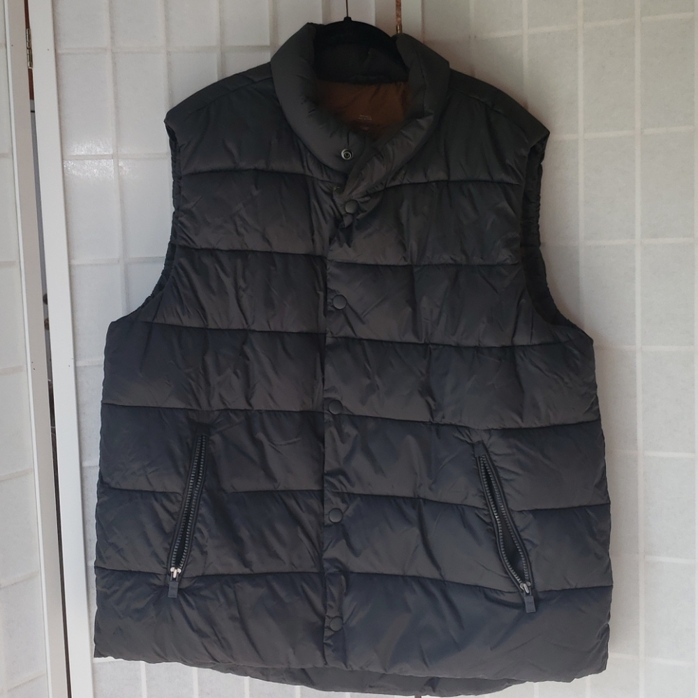 Gap vest